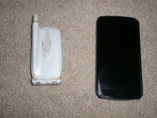 n209i vs Galaxy Nexus